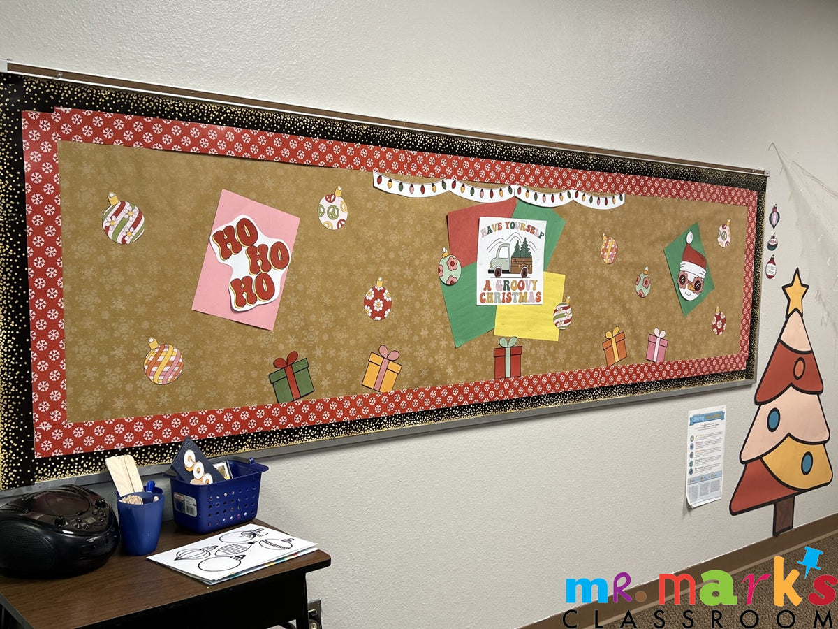 FREE Christmas Bulletin and Door Decorations Downloadable image 0