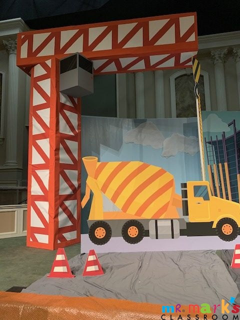 Giant Crane image 1