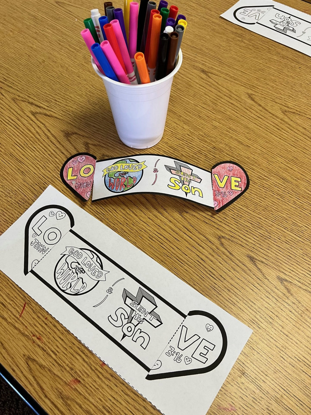 Free Download: Valentine's Bracelet Craft image 0