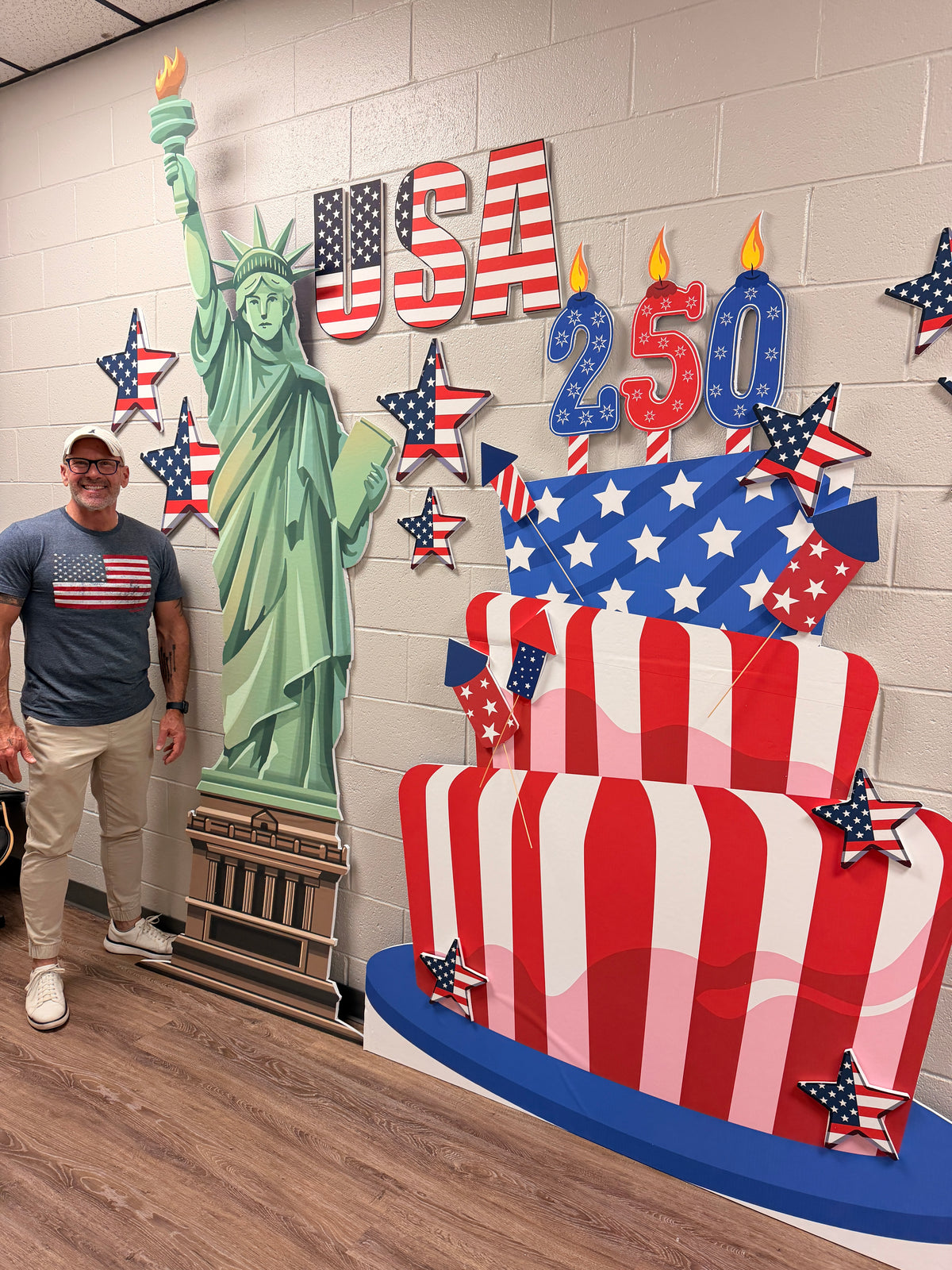 USA Statue Prop