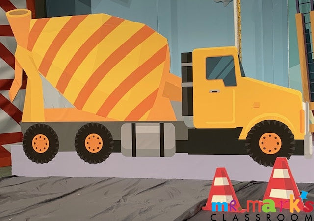 Cement Truck with Bonus Props image 9