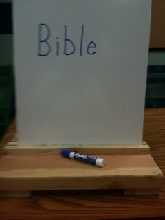 Tabletop Easel
